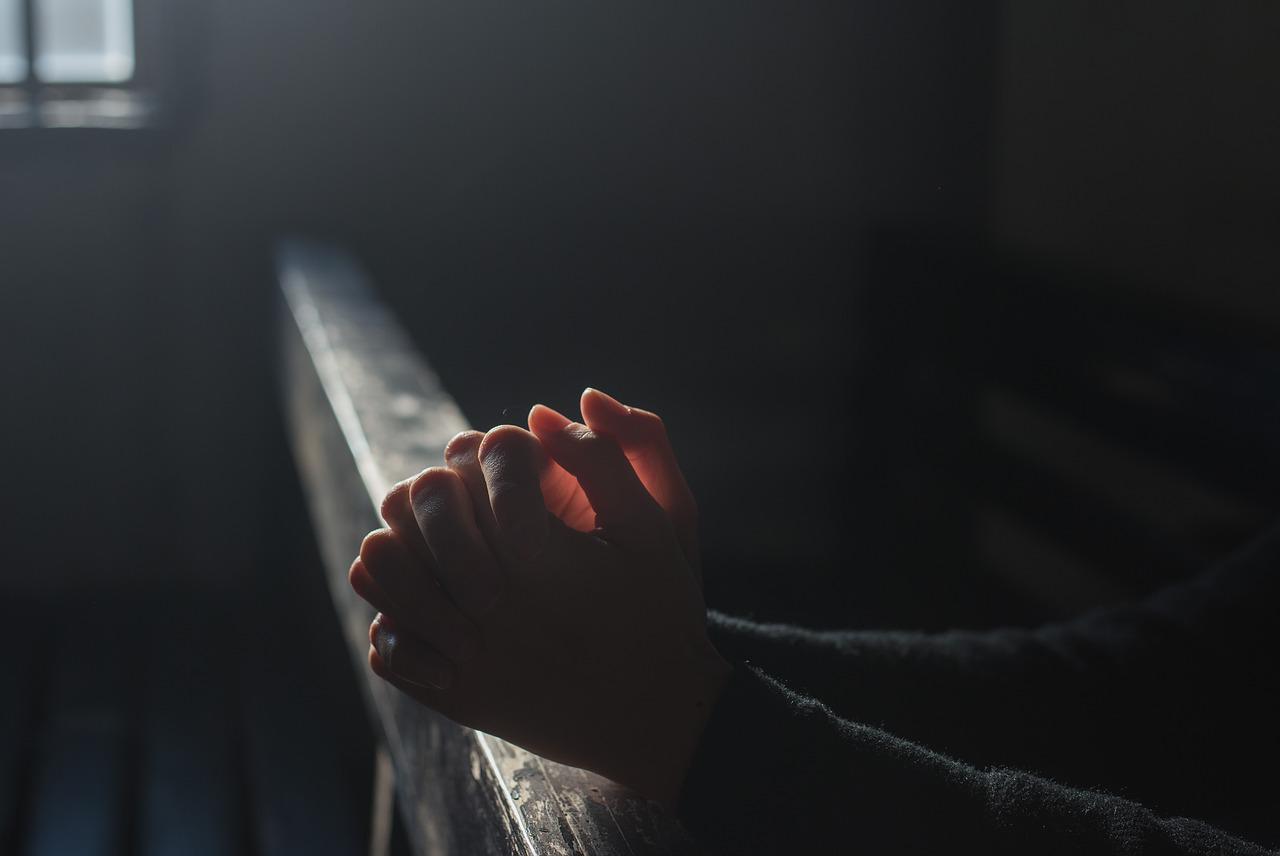 prayer, hands, church-2544994.jpg